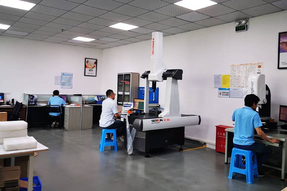 Quality control room for CNC machining services featuring a Serein CMM (Coordinate Measuring Machine) and Explorer measuring system for precision component inspection.